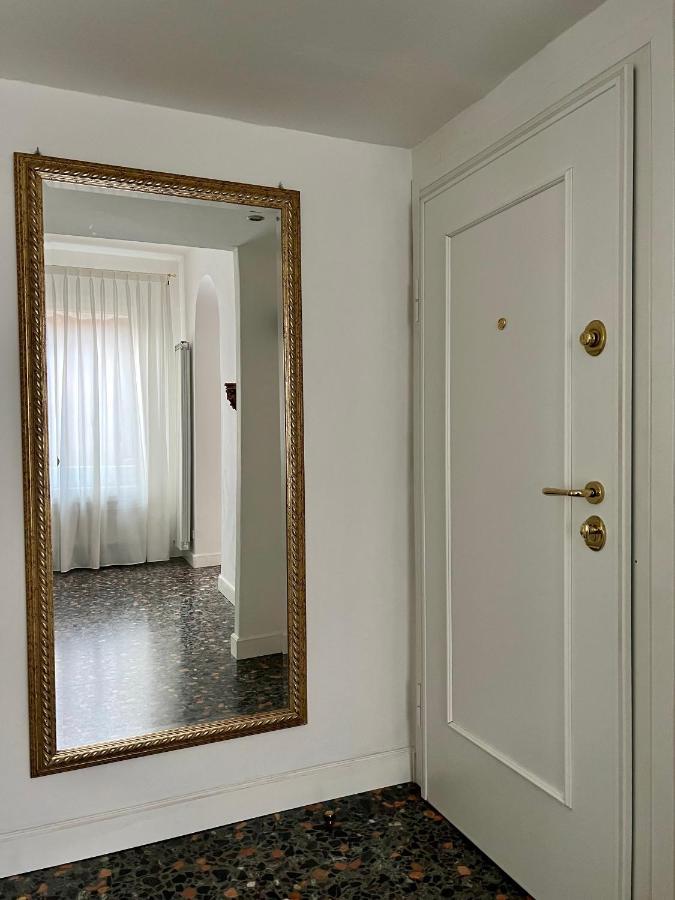 Apartment At - Rialto Bridge *